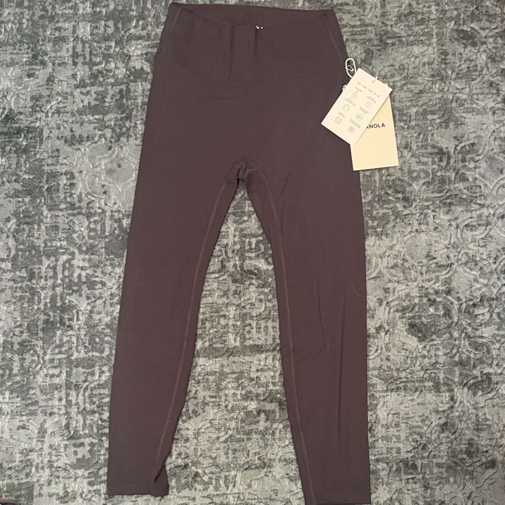 Adanola NWT -price Firm